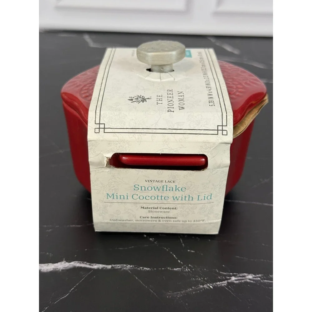 NIB The Pioneer Woman Red Vintage Lace Snowflake Mini Coquette with Lid 5